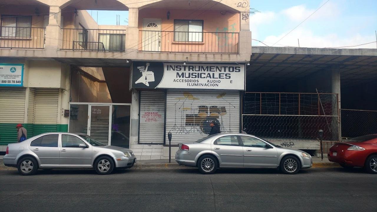 Grote Music Store