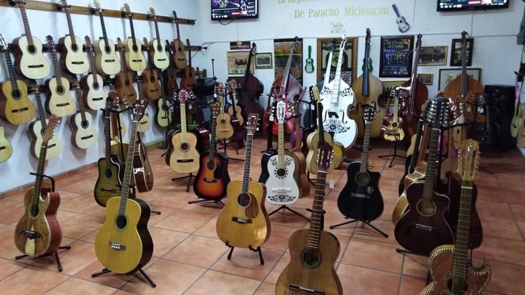 Guitarras Lugo de Paracho